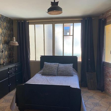 Le Nid Perche Bed & Breakfast Saint-Sauveur-en-Puisaye Exterior photo